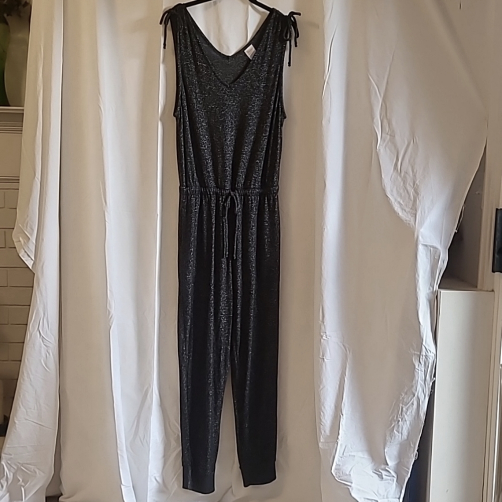 stars above jumpsuit, marled black/gray, size small